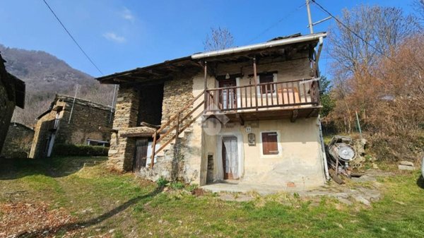 casa indipendente in vendita a Prarostino