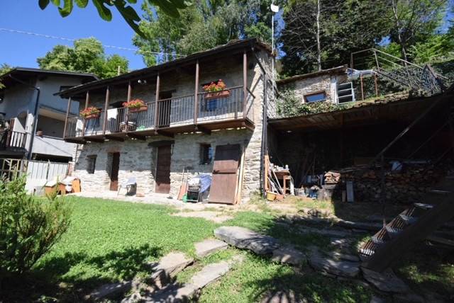 casa indipendente in vendita a Prarostino