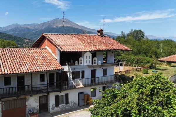 casa indipendente in vendita a Prascorsano