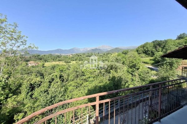 casa indipendente in vendita a Prascorsano
