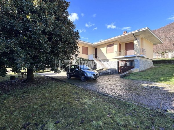 casa indipendente in vendita a Quagliuzzo