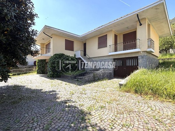 casa indipendente in vendita a Quagliuzzo