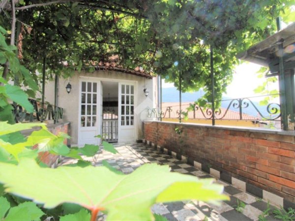 casa semindipendente in vendita a Quassolo
