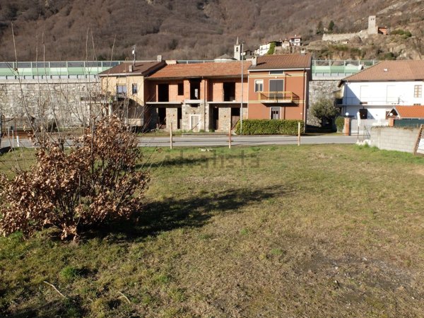 appartamento in vendita a Quassolo