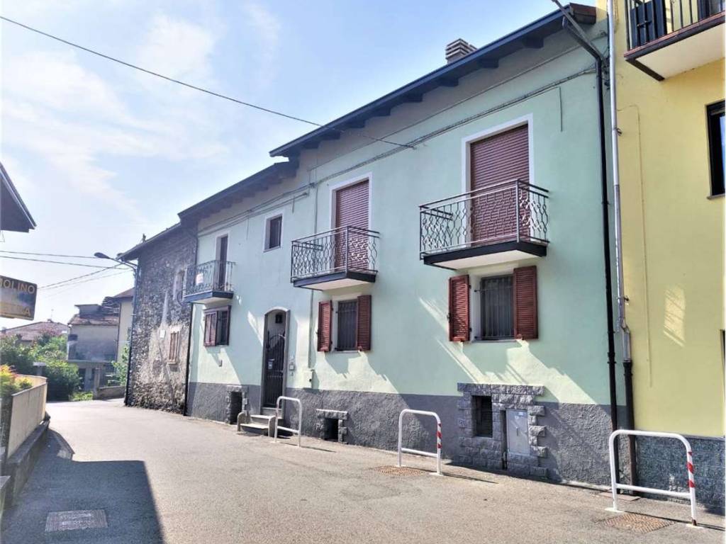 appartamento in vendita a Quincinetto