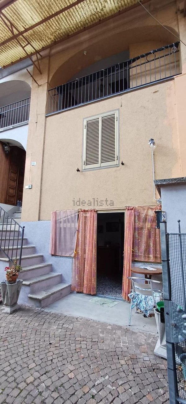 casa indipendente in vendita a Quincinetto