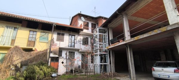 pentavano in vendita a Reano