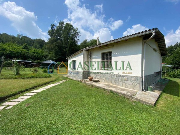 casa indipendente in vendita a Reano
