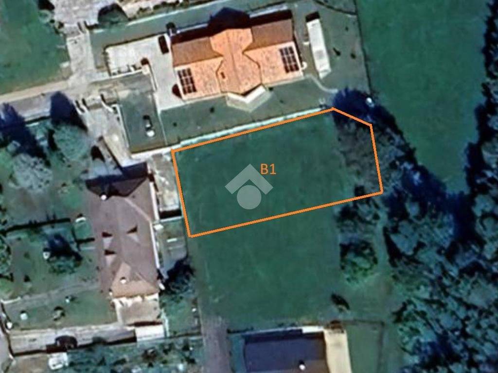 terreno edificabile in vendita a Reano