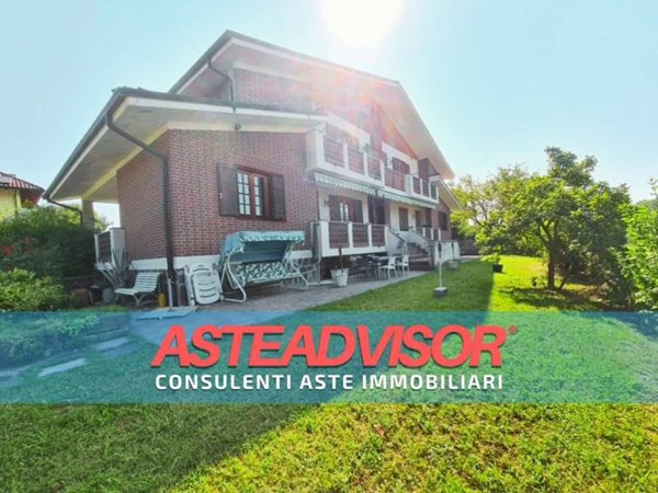 casa indipendente in vendita a Reano