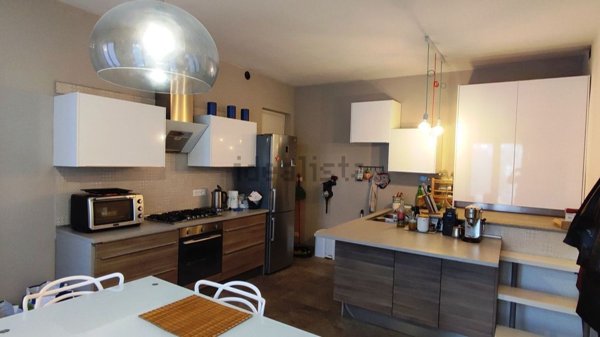 casa semindipendente in vendita a Reano