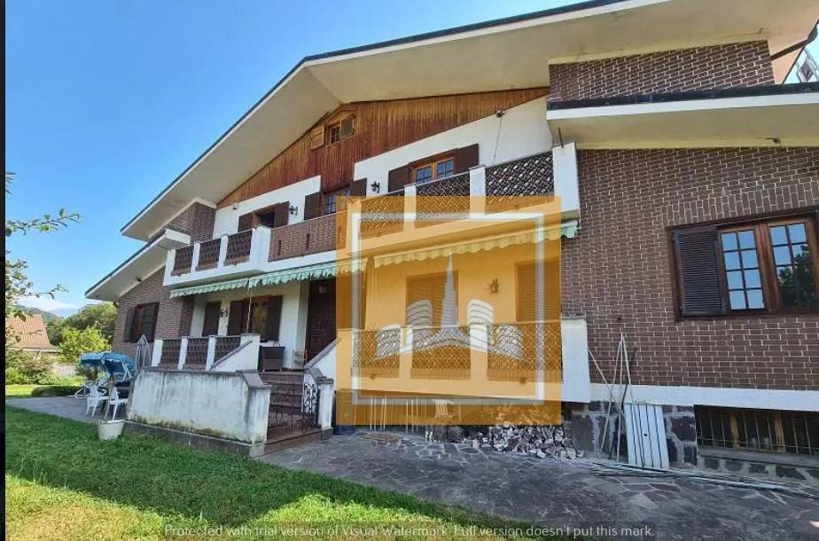 casa indipendente in vendita a Reano