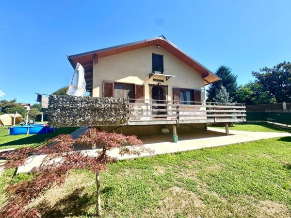 casa indipendente in vendita a Reano