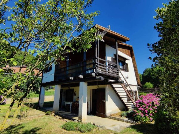 casa indipendente in vendita a Reano