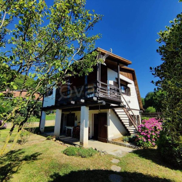 casa indipendente in vendita a Reano