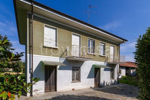 casa indipendente in vendita a Reano