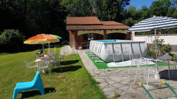casa indipendente in vendita a Reano