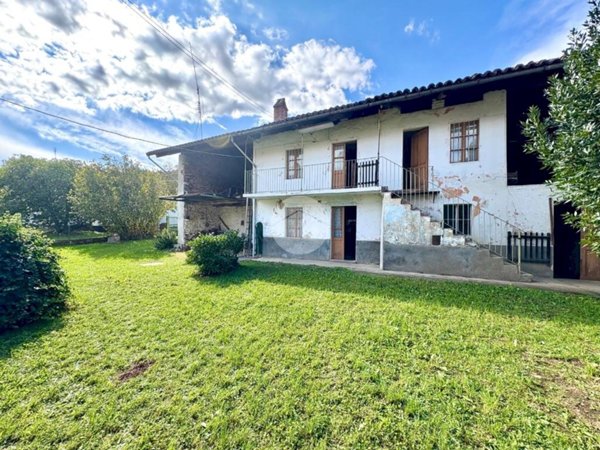 casa semindipendente in vendita a Reano