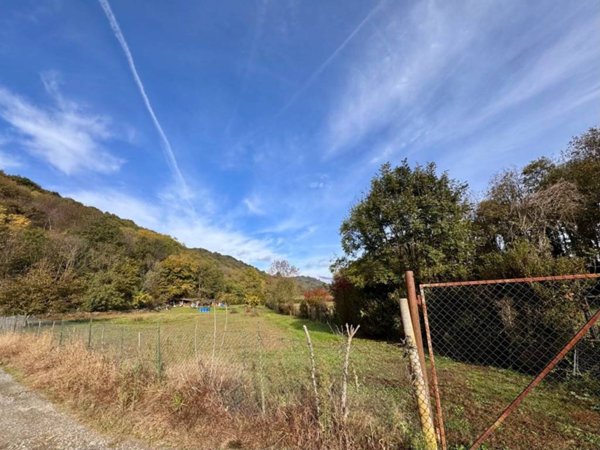 terreno agricolo in vendita a Reano