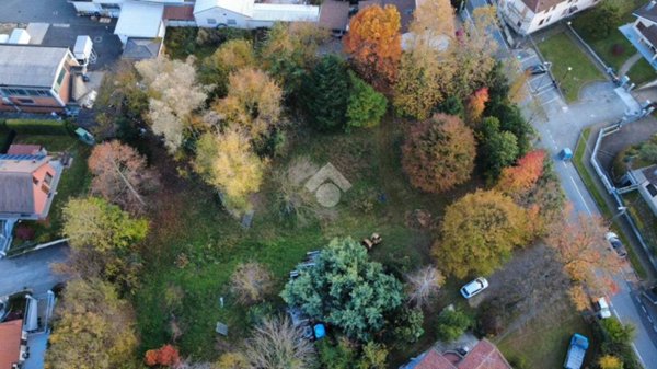 terreno edificabile in vendita a Reano