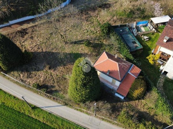 casa indipendente in vendita a Reano