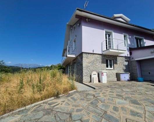 casa indipendente in vendita a Reano