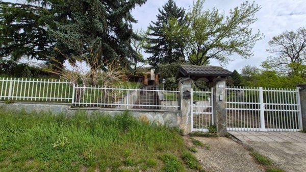 casa indipendente in vendita a Reano