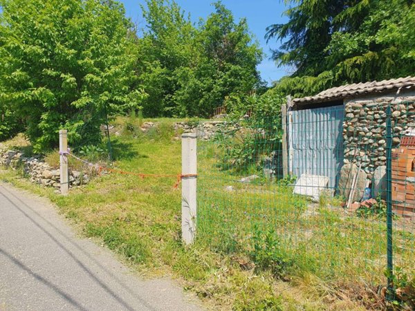 casale in vendita a Reano