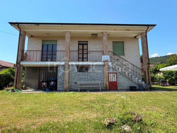 casa indipendente in vendita a Reano