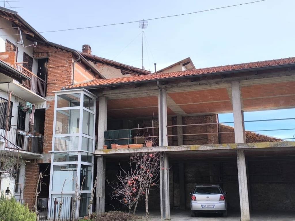 casa indipendente in vendita a Reano