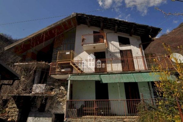 casa indipendente in vendita a Ribordone