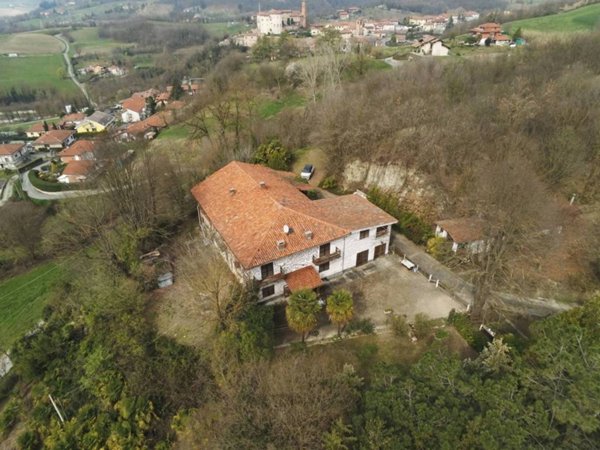 casa indipendente in vendita a Rivalba