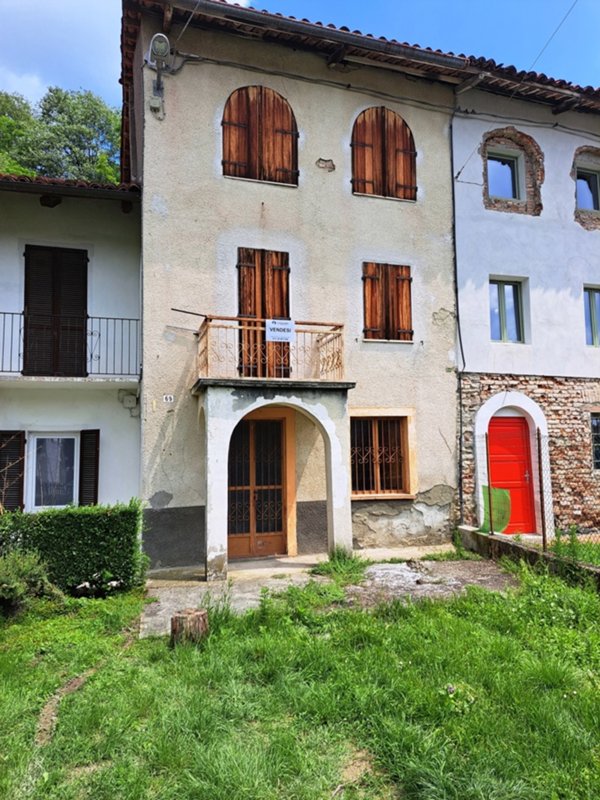 casa indipendente in vendita a Rivalba