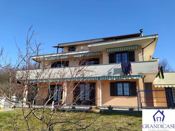 casa indipendente in vendita a Rivalba