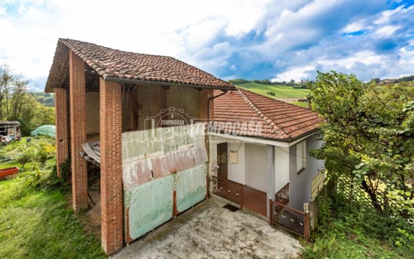 casa indipendente in vendita a Rivalba