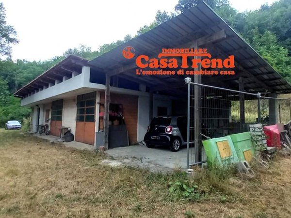 locale commerciale in vendita a Rivalba