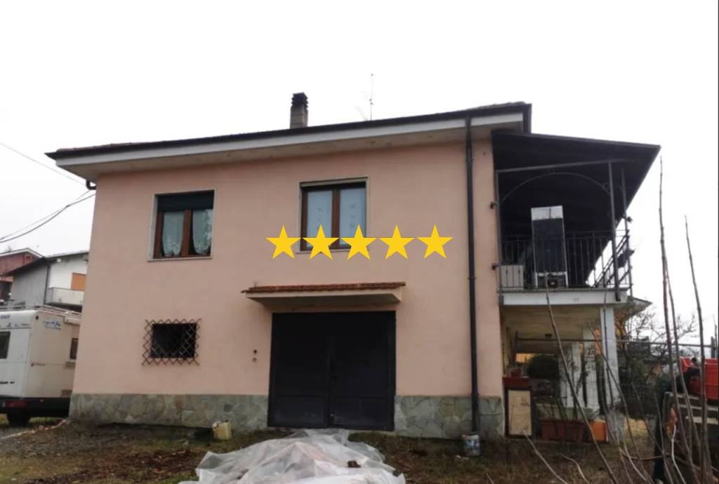casa indipendente in vendita a Rivalba