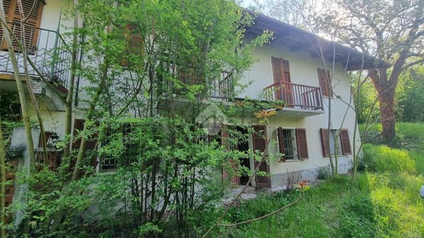 casa indipendente in vendita a Rivalba