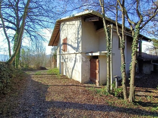 casa indipendente in vendita a Rivalba