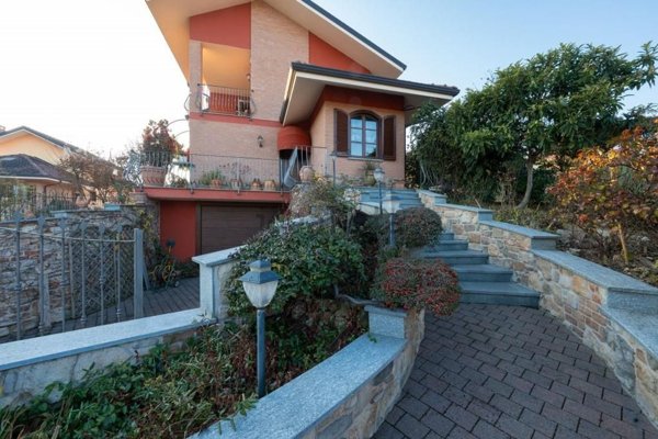 casa indipendente in vendita a Rivalba