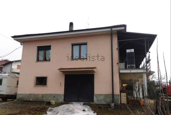 casa indipendente in vendita a Rivalba
