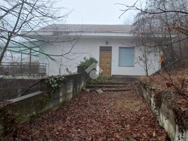 casa indipendente in vendita a Rivalba