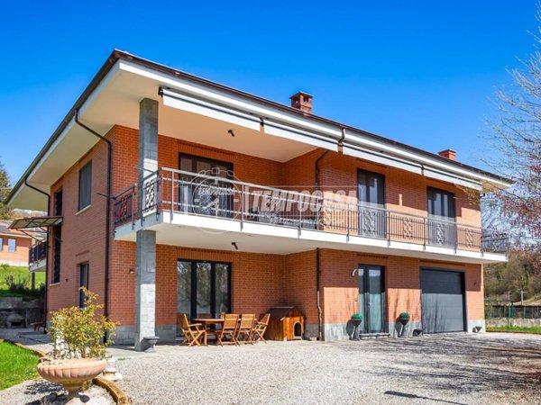 casa indipendente in vendita a Rivalba
