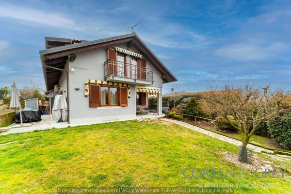 casa indipendente in vendita a Rivalba