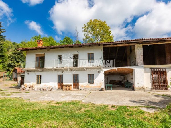 casale in vendita a Rivalba