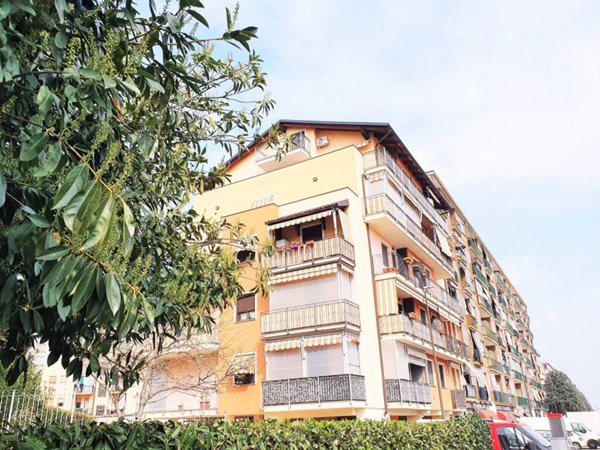 appartamento in vendita a Rivalta di Torino in zona Pasta