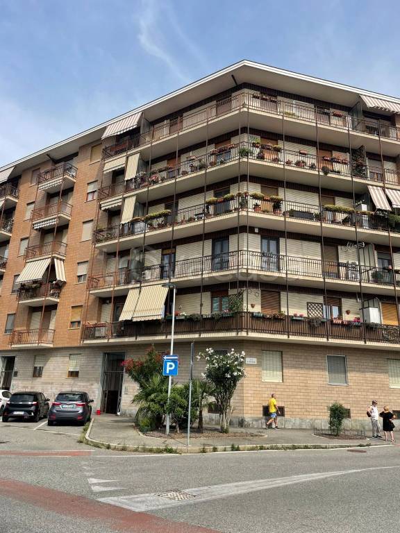 appartamento in vendita a Rivalta di Torino in zona Pasta