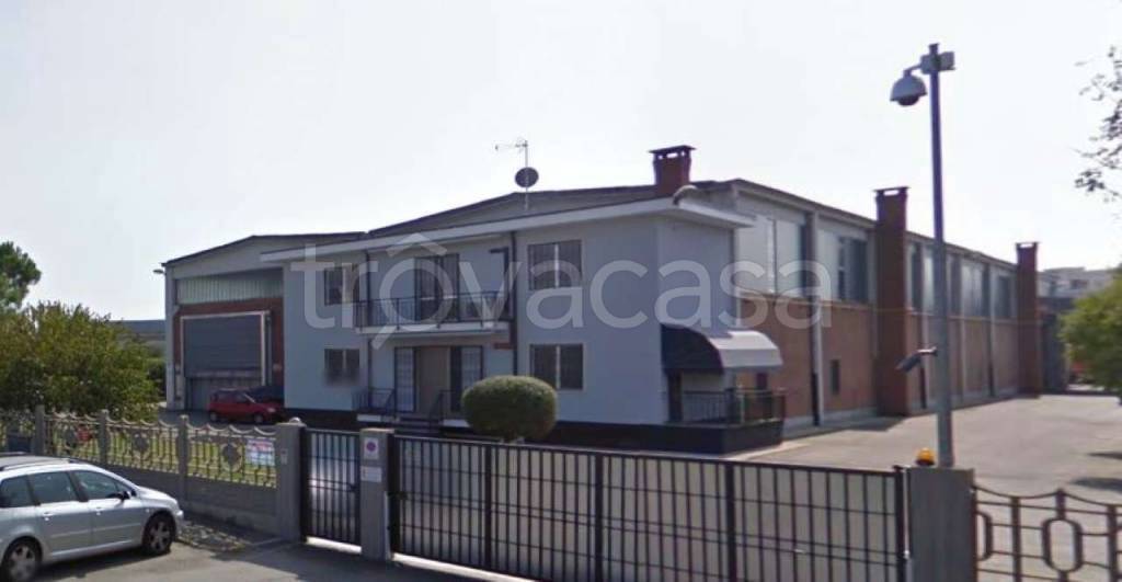 negozio in vendita a Rivalta di Torino