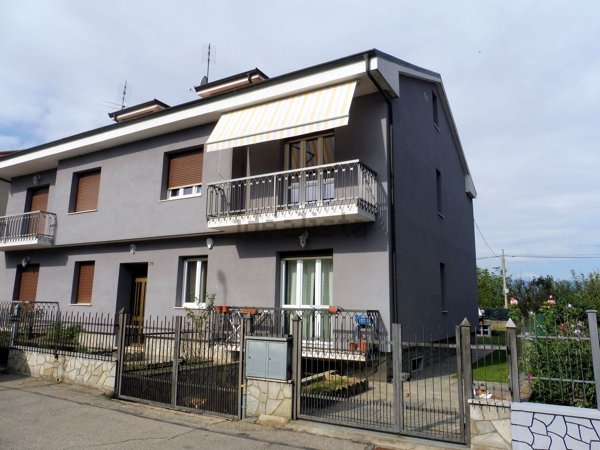 casa indipendente in vendita a Rivalta di Torino