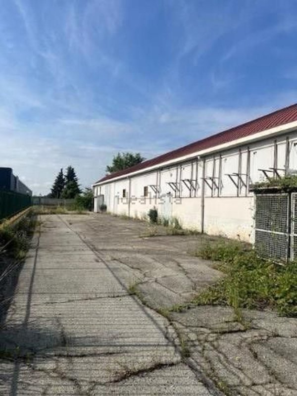 capannone in vendita a Rivalta di Torino